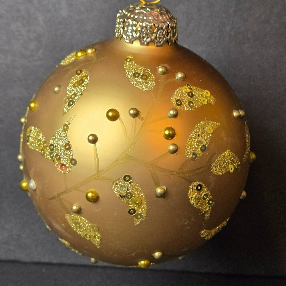 Frontgate Gold Glass Ornament Jeweled Leaf Design Holiday Christmas Decor 4 Inch